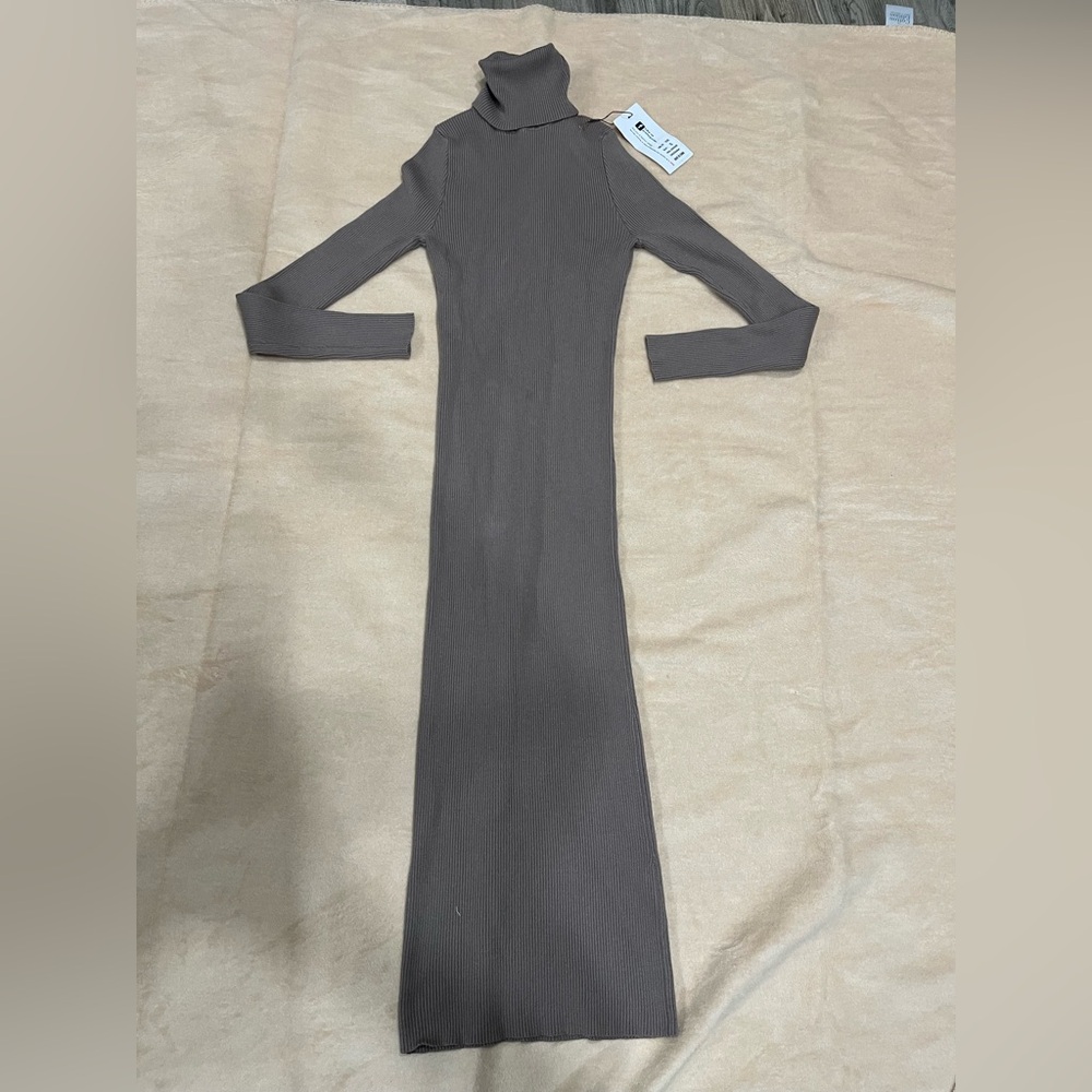 Elegant Brown Turtleneck Maxi Dress
